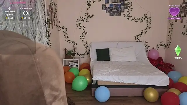 Lia Tito online show from 10.14.25