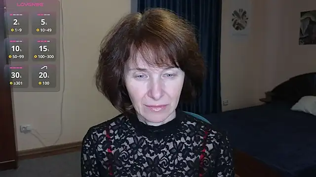 Lia Tito online show from 12.17.25