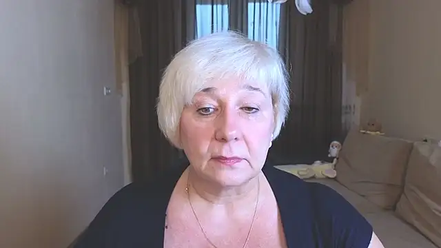 Milana Milky online show from 11.07.25