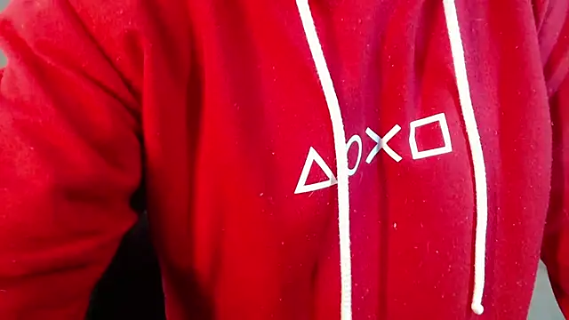 Snapshot of maddissonivanova chatting on 11.02.25 maddissonivanova online show from 11.02.25