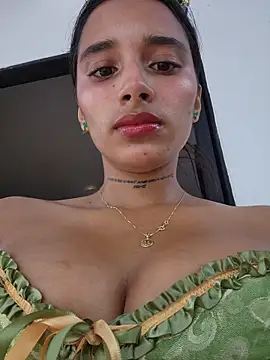 Lorena Mcfly online show from 10.31.25