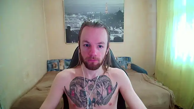 Snapshot of AdamDickens chatting on 06.01.26 AdamDickens online show from 06.01.26