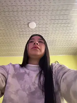 Snapshot of BELLAALEJA chatting on 03.16.26 BELLAALEJA online show from 03.16.26