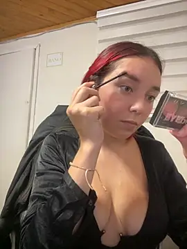 Snapshot of Karen18_boobs chatting on 11.14.25 Karen18 boobs online show from 11.14.25