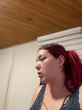 Snapshot of Karen18_boobs chatting on 12.16.25 Karen18 boobs online show from 12.16.25