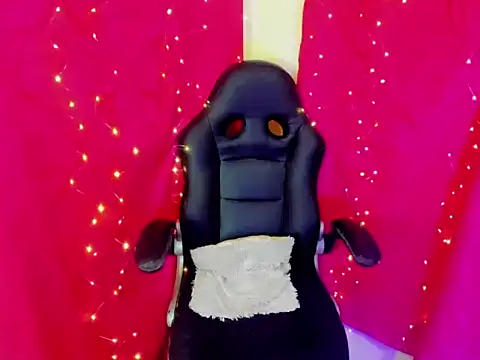 laxissh X online show from 11.29.25