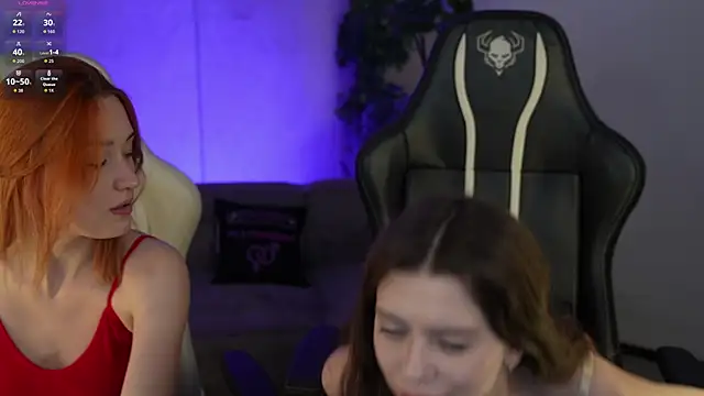 Snapshot of Regina_Sweet054 chatting on 11.05.25 Regina Sweet054 online show from 11.05.25