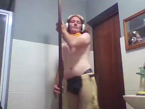 untamedredsnake online show from 03.03.26