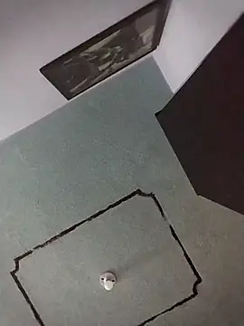 OliviaMorris1 online show from 10.22.25