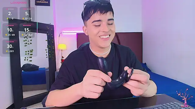 Lucass love online show from 10.27.25