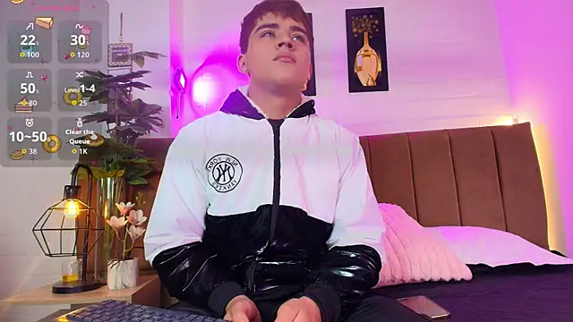 Lucass love online show from 02.20.26