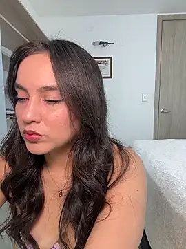 lunatorch online show from 03.31.26