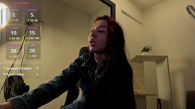 CleoWhite online show from 01.08.26