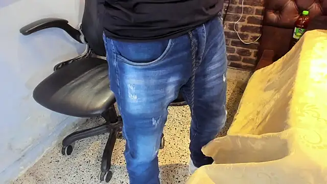 VinzenzRizzo online show from 10.27.25