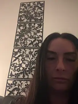 Islaymae gilf online show from 12.20.25