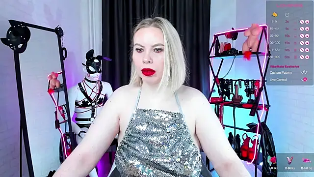 Anna Maxwell online show from 11.27.25