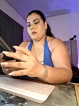 AndreaKinky online show from 04.12.26