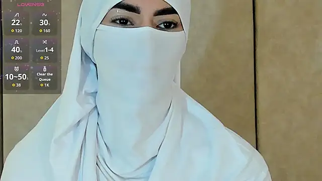  Zahiira  online show from 09.16.25