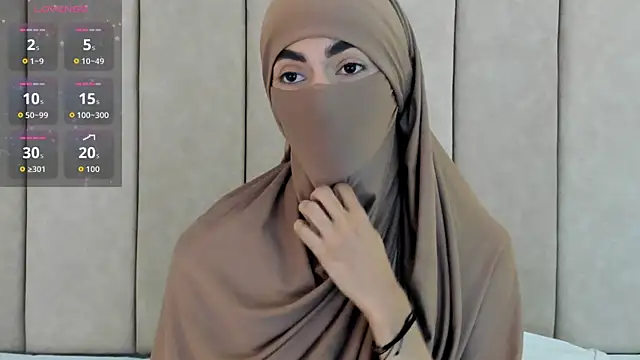  Zahiira  online show from 10.22.25