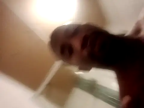 Snapshot of Thasdwn23 chatting on 09.15.25 Thasdwn23 online show from 09.15.25