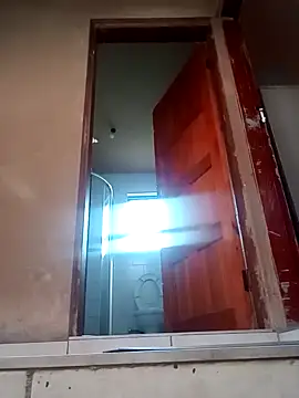 Snapshot of Thasdwn23 chatting on 10.16.25 Thasdwn23 online show from 10.16.25