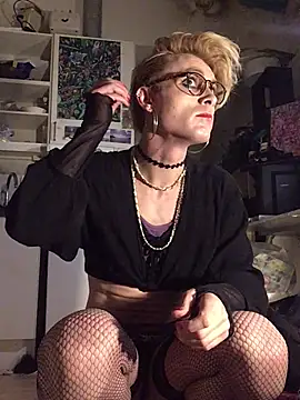 Sissy Cindy Whore online show from 04.12.26