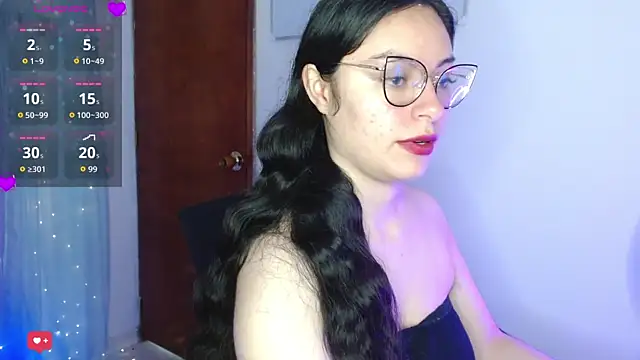 Snapshot of Camila_Ord chatting on 11.19.25 Camila Ord online show from 11.19.25