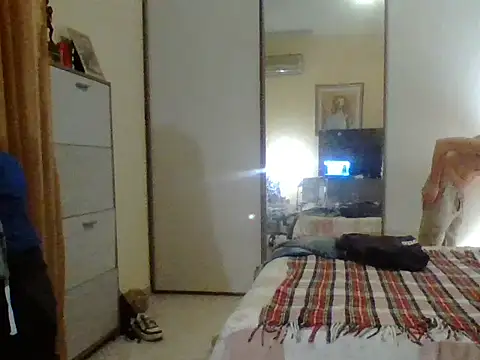 KalendaXL online show from 11.17.25