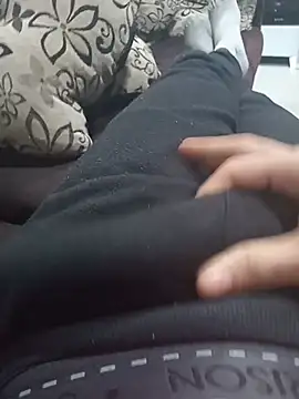 Alejandro260785 online show from 06.24.26
