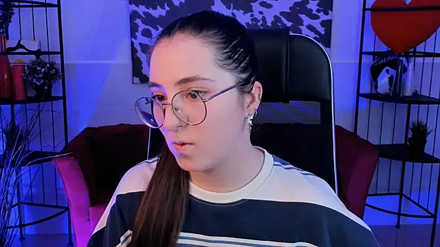 VirtuallVoyant online show from 09.25.25