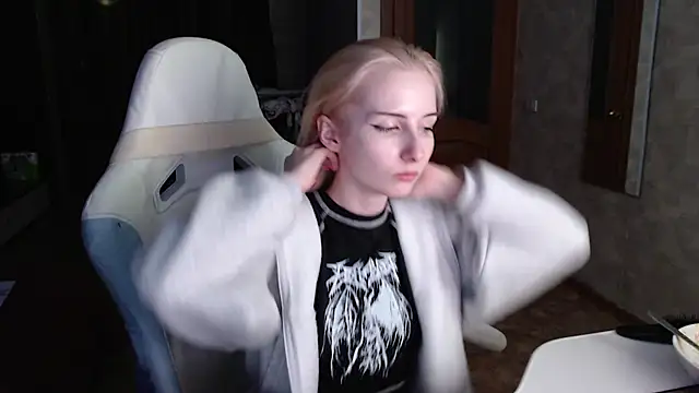 Cutti Crystal online show from 04.09.26