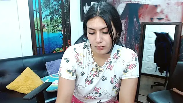 Snapshot of gigi_gilt_ chatting on 04.05.26 gigi gilt online show from 04.05.26