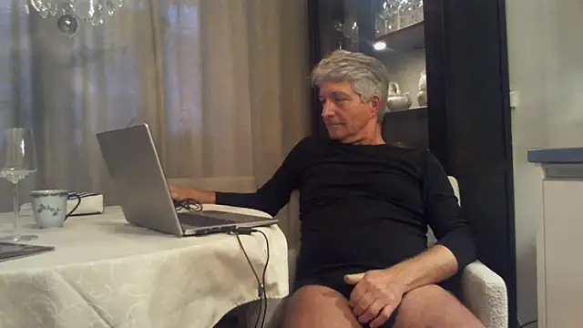 Swegay12-Exhi online show from 02.06.26