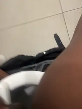 kamo012000 online show from 04.24.26