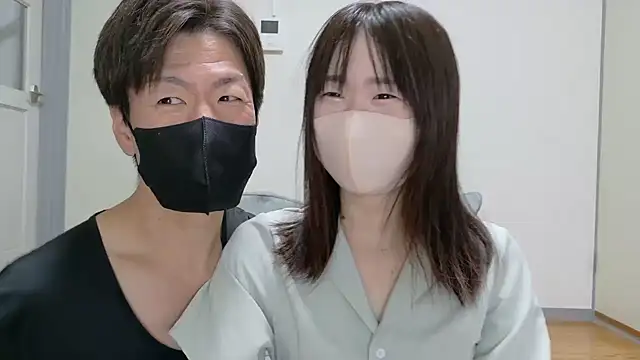 Miku-ooo online show from 10.05.25