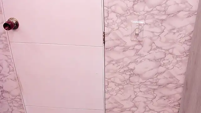 SASHA BROWNIE   online show from 03.30.26