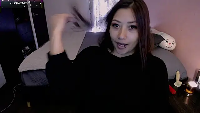 Mia 1120 online show from 06.16.26