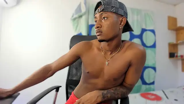 Snapshot of AbonySex69 chatting on 10.15.25 AbonySex69 online show from 10.15.25