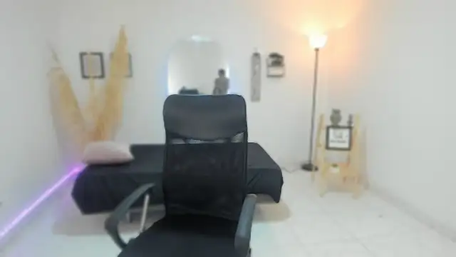 Snapshot of AbonySex69 chatting on 10.23.25 AbonySex69 online show from 10.23.25