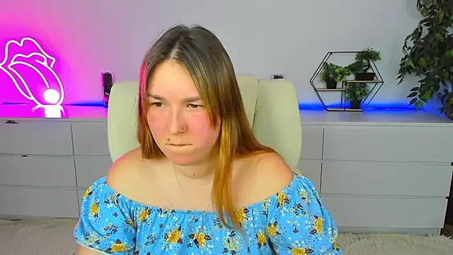 Snapshot of Sofii_darling chatting on 02.01.26 Sofii darling online show from 02.01.26