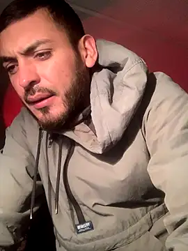 Snapshot of malek_xarx_ chatting on 10.10.25 malek xarx  online show from 10.10.25