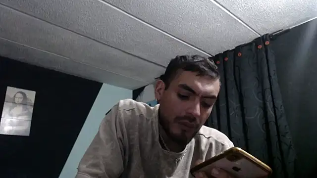 Snapshot of malek_xarx_ chatting on 10.21.25 malek xarx  online show from 10.21.25