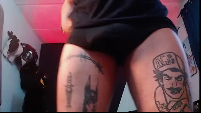 Snapshot of malek_xarx_ chatting on 11.08.25 malek xarx online show from 11.08.25