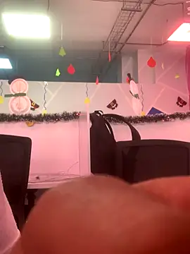 Snapshot of malek_xarx_ chatting on 11.29.25 malek xarx online show from 11.29.25