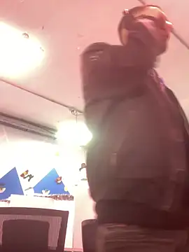 Snapshot of malek_xarx_ chatting on 12.01.25 malek xarx online show from 12.01.25