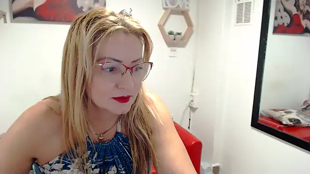 Snapshot of DIVAX_MONSERRAT chatting on 02.20.26 DIVAX MONSERRAT online show from 02.20.26