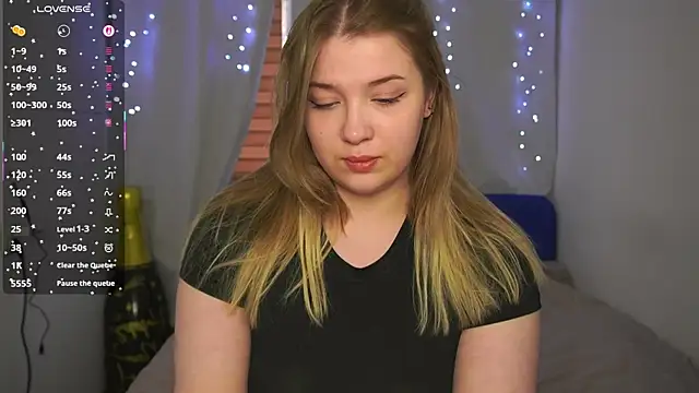 CuteSharloti online show from 04.12.26