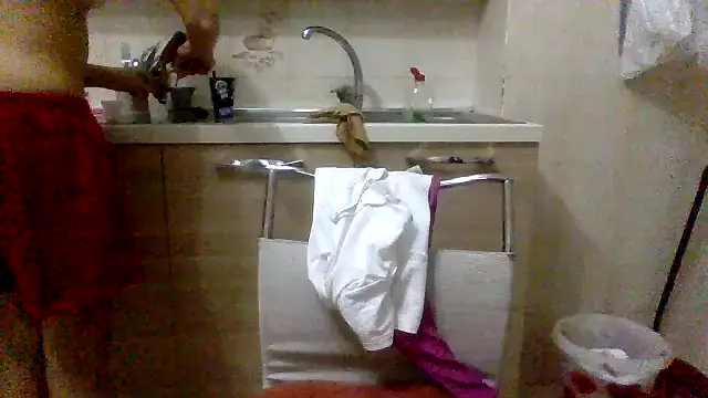 Snapshot of Kelly80 chatting on 09.27.25 Kelly80 online show from 09.27.25