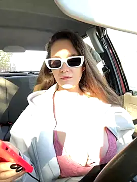 JudyMarbles online show from 11.04.25