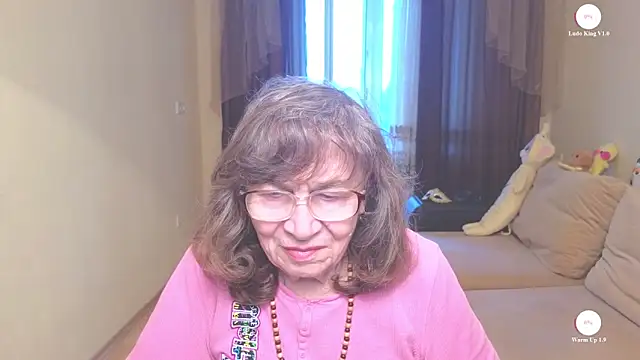 Betty Brick online show from 05.09.26